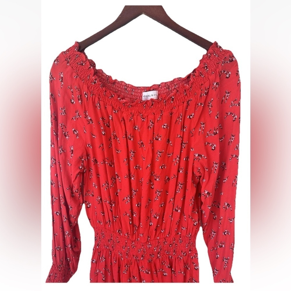 Woman’s Long Sleeve Red Romper Size X-Large Kendall & Kylie Cherry Blossom - Picture 3 of 10
